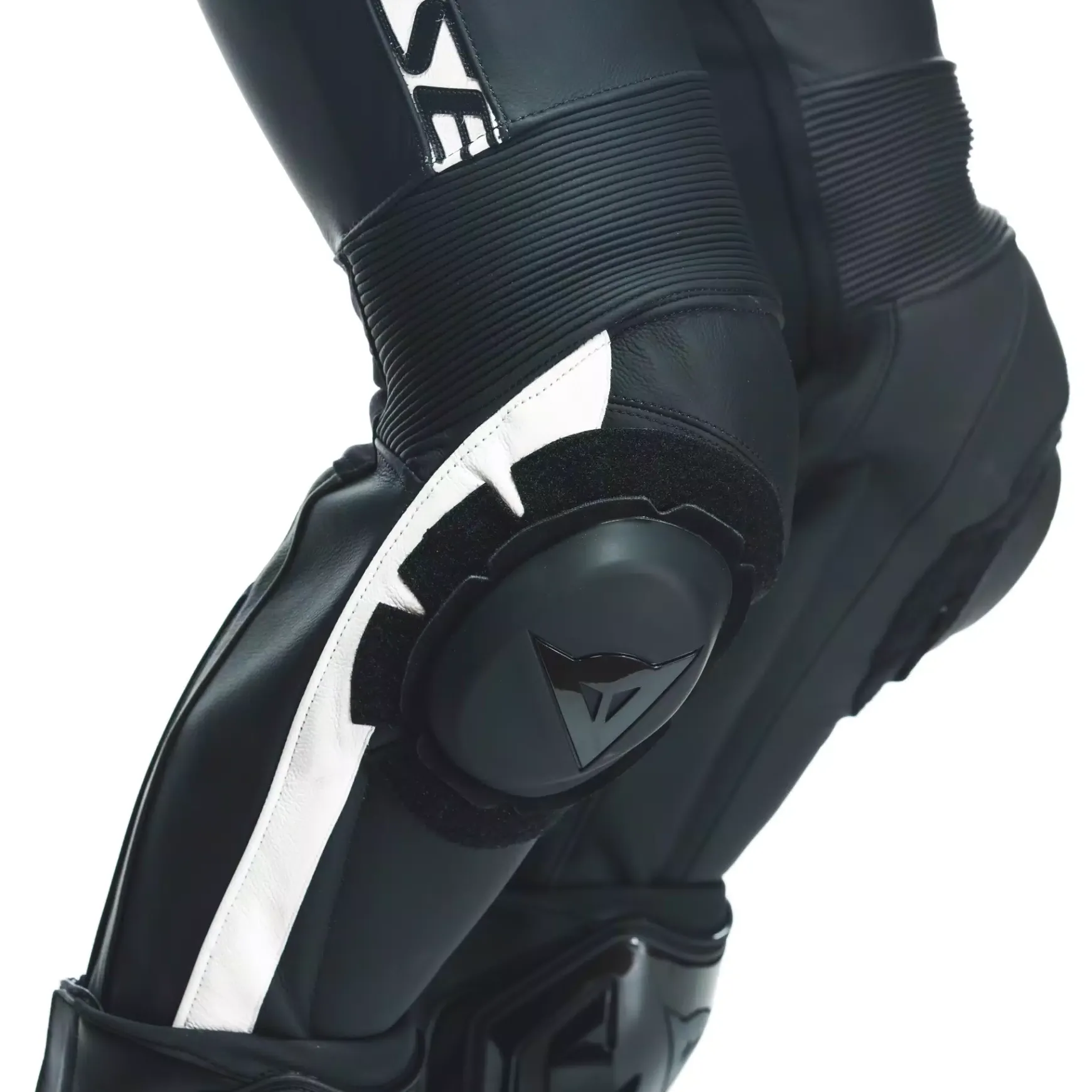 Dainese AVRO 4 LEATHER 2PCS SUIT S/T BLACK-MATT/BLACK-MATT/WHITE Hot