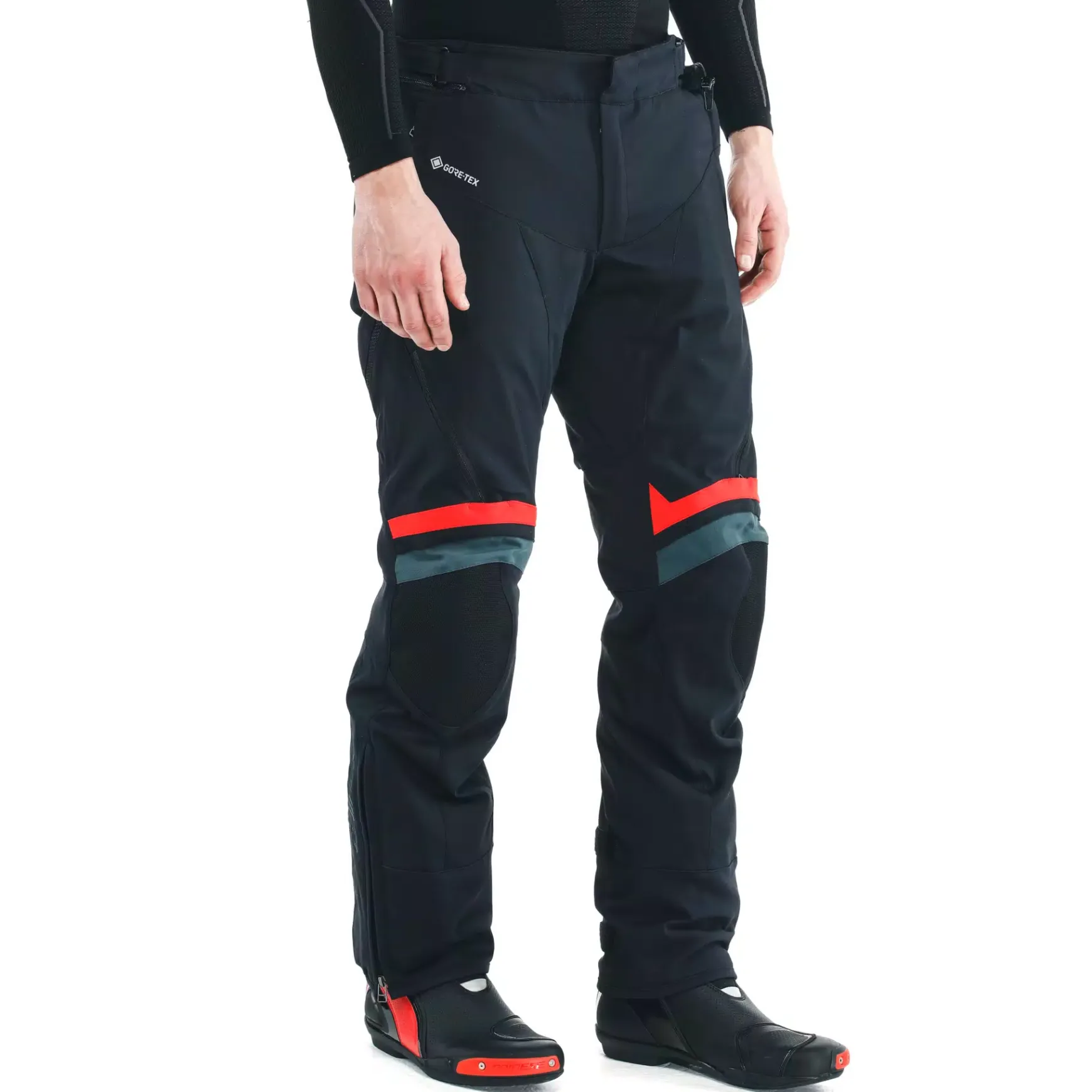 Dainese CARVE MASTER 3 GORE-TEX® PANTS BLACK/LAVA-RED Discount