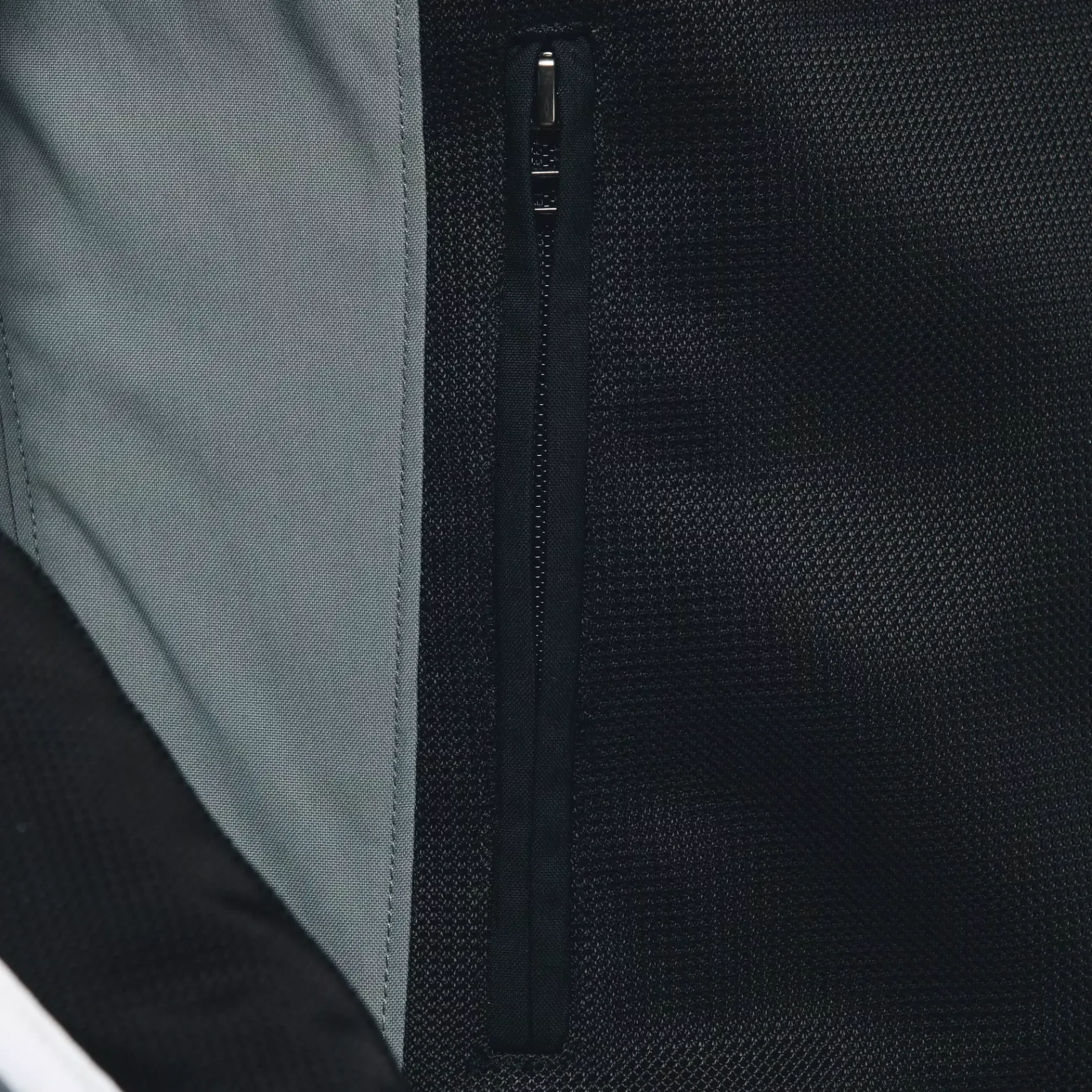 Dainese HYDRAFLUX 2 AIR D-DRY® JACKET BLACK/CHARCOAL-GRAY Clearance