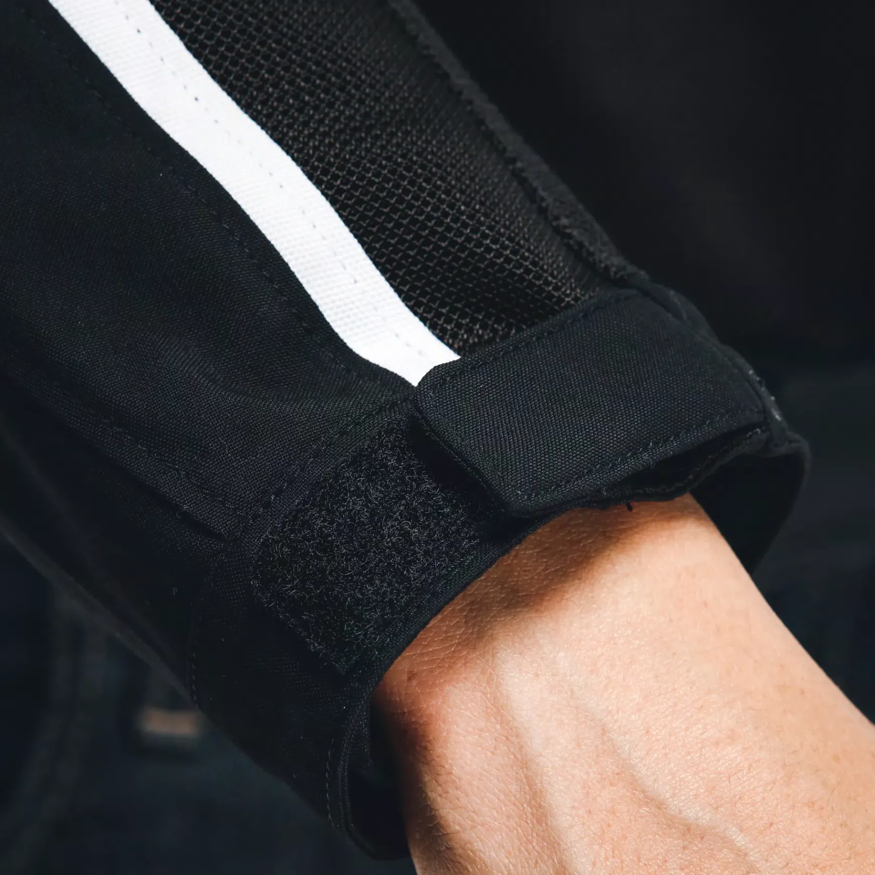 Dainese HYDRAFLUX 2 AIR D-DRY® JACKET BLACK/CHARCOAL-GRAY Clearance