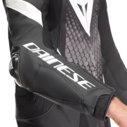 Dainese LAGUNA SECA 6 - EINTEILIGER PERFORIERTER LEDERANZUG HERREN BLACK/WHITE/ANTHRACITE Hot