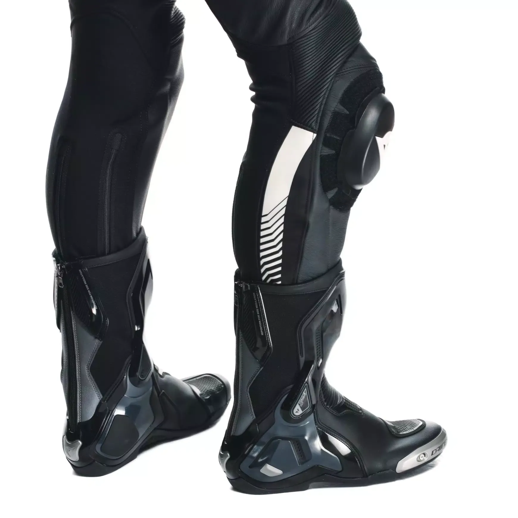 Dainese LAGUNA SECA 5 2PCS LEATHER SUIT PERF. BLACK/BLACK/WHITE