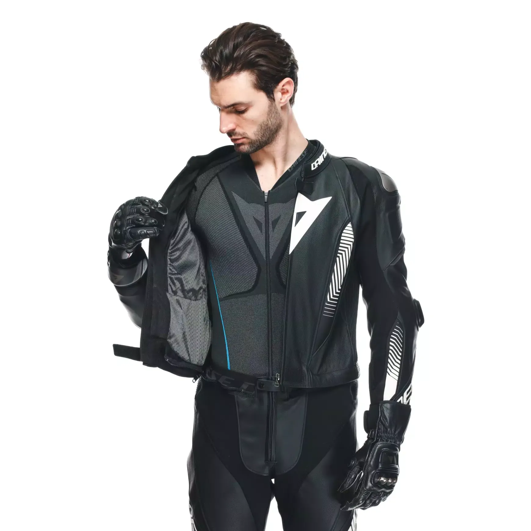 Dainese LAGUNA SECA 5 2PCS LEATHER SUIT PERF. BLACK/BLACK/WHITE