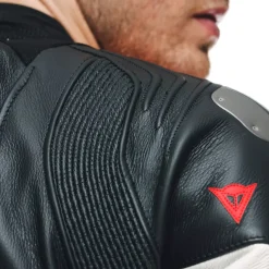 Dainese MISANO 3 PERF. D-AIR® 1PC LEATHER SUIT BLACK/RED/FLUO-RED Outlet