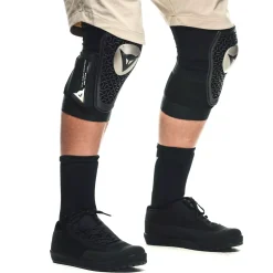 Dainese RIVAL PRO - BIKE KNIESCHÜTZER BLACK Outlet
