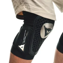 Dainese RIVAL PRO - BIKE KNIESCHÜTZER BLACK Outlet