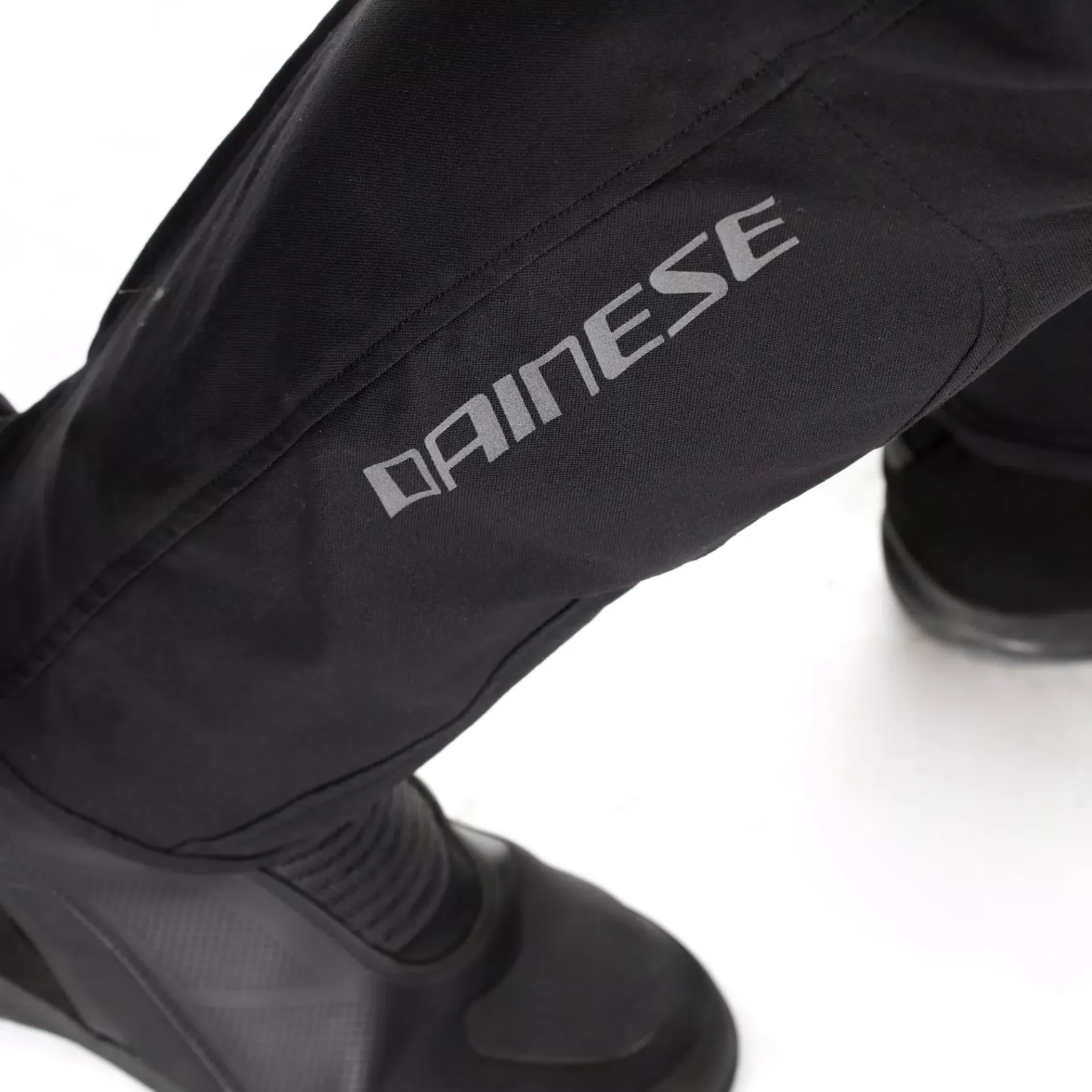 Dainese SHERMAN 3 ABSØLUTESHELL™ - WATERPROOF TOURING-MOTORRADHOSE FÜR HERREN BLACK Outlet